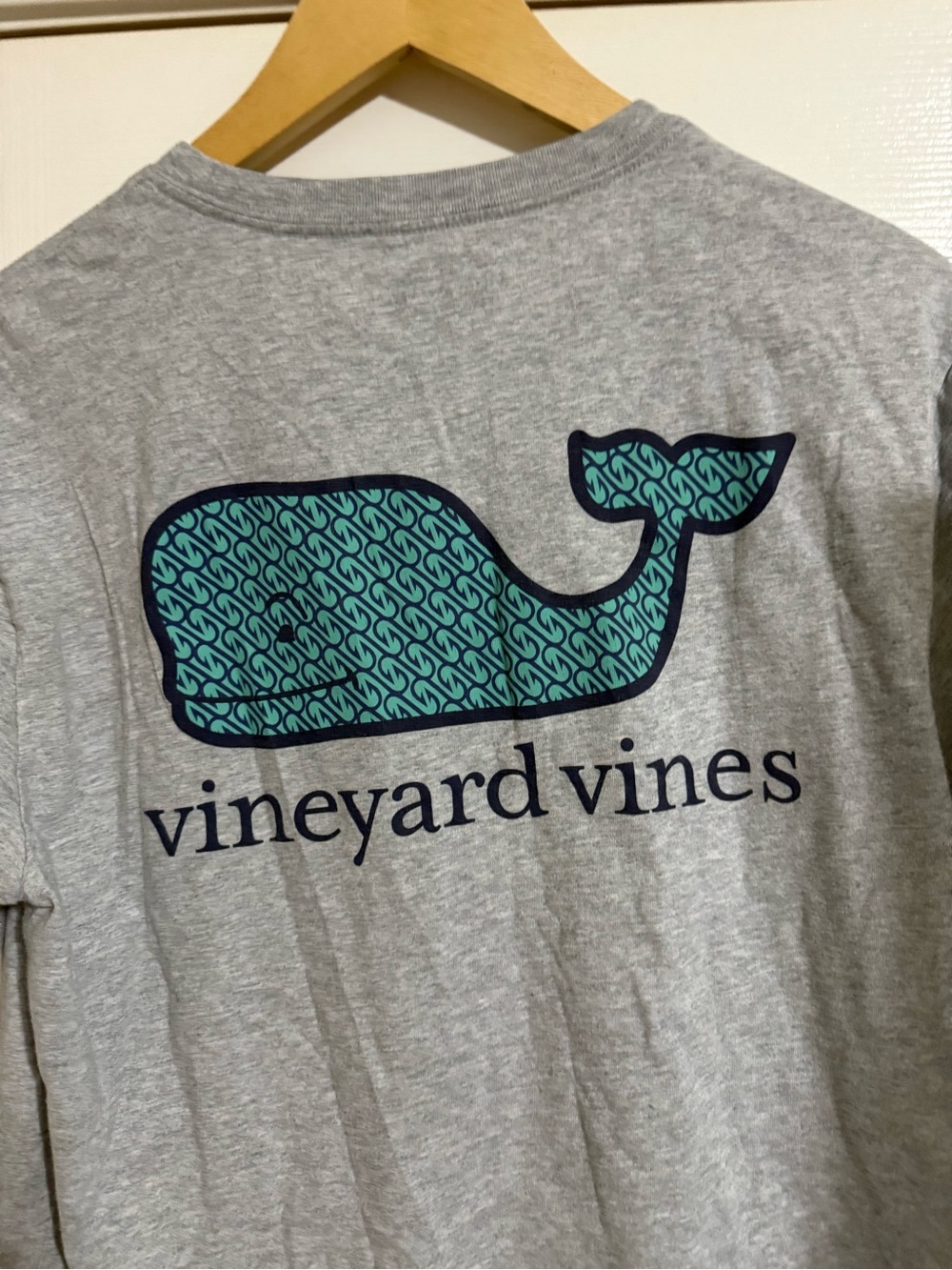 Vineyard Vines Pocket Tee Shirt - Picture 6 of 7